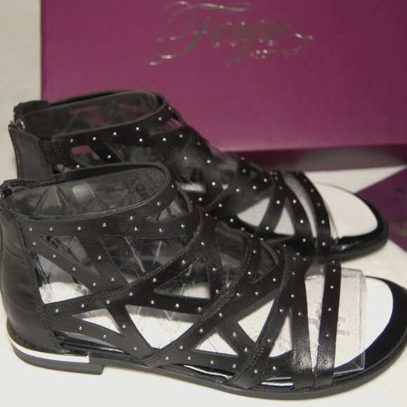 NIB Fergie Crazy Flat Sandals - Women US Size: 8M - Black - Picture 7 of 11